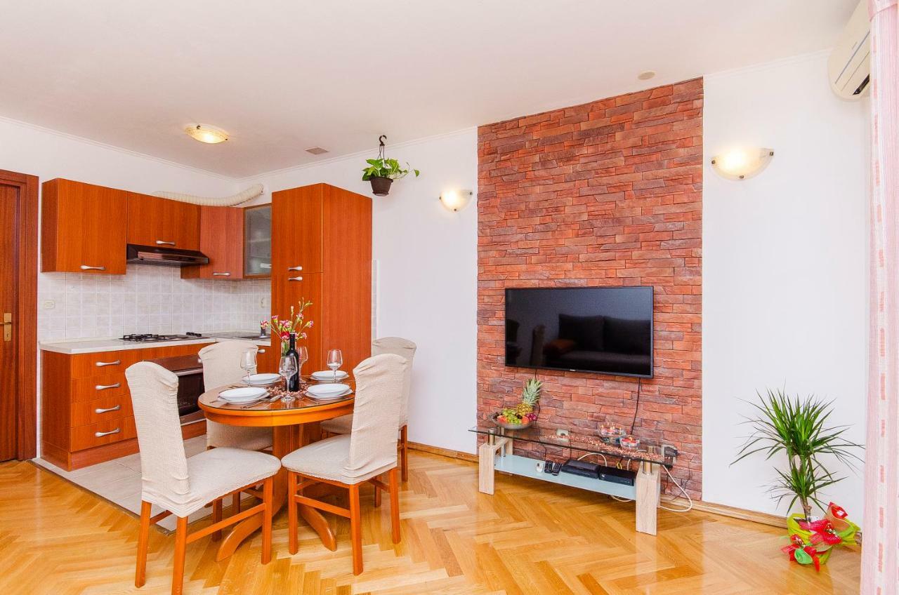 Apartment Lucija Сплит Экстерьер фото